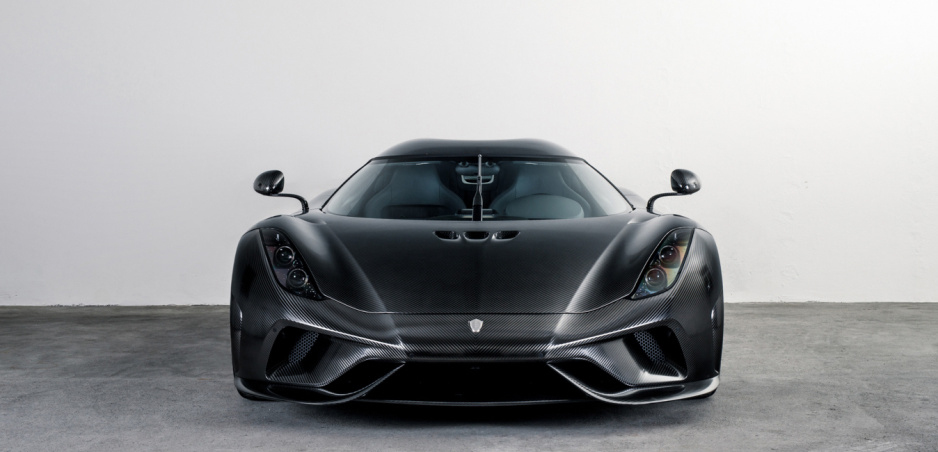 Auto bez laku? Koenigseggu Regera to neskutočne sekne