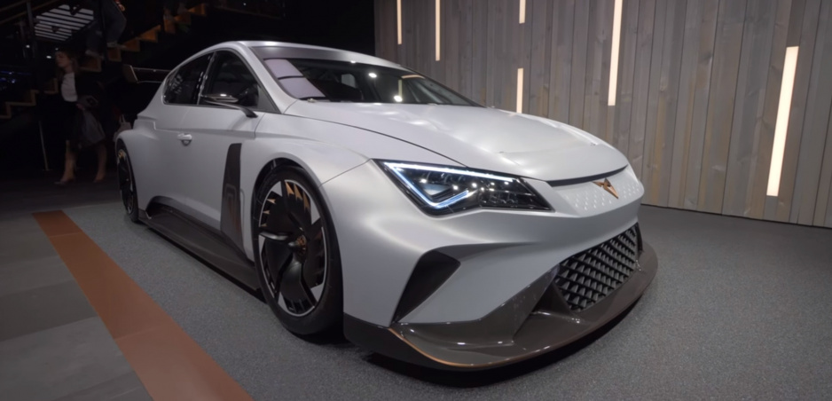 Autosalón Ženeva: Cupra predviedla športovú Atecu aj okruhový model