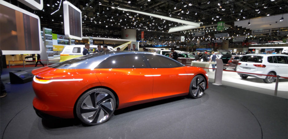 Autosalón Ženeva: Volkswagen I.D. Vizzion volant nepotrebuje