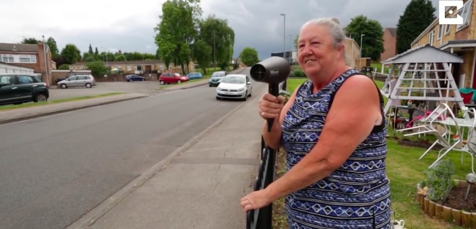 Fénom proti pirátom: Táto babička dokazuje, že dôvtip niekedy stačí