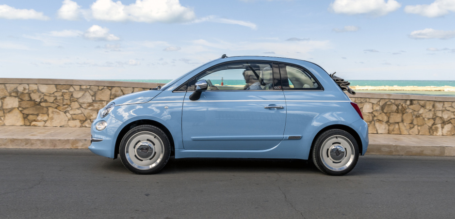 Fiat 500 bude retro: Nový stupeň výbavy sa vráti do 50s