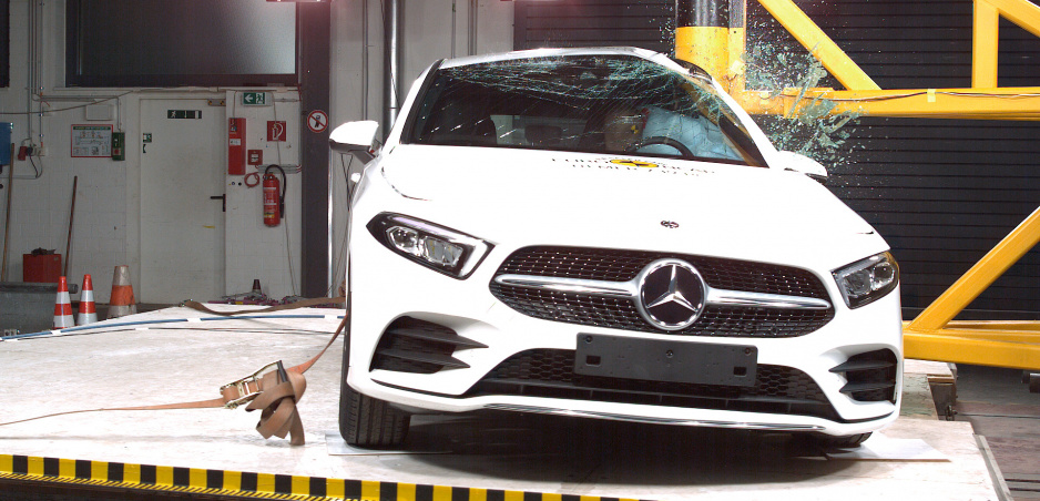 Hyundai Nexo ako prvé vodíkové auto podstúpilo nárazové testy, exceloval Mercedes A