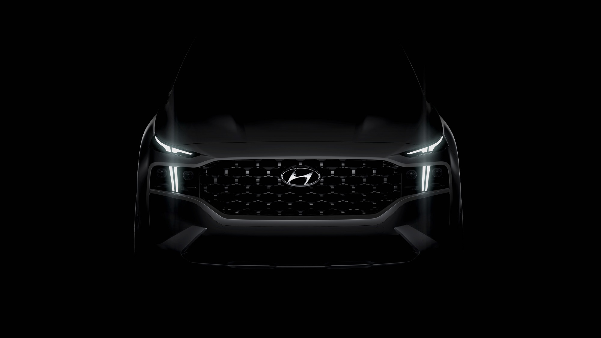 Hyundai Santa Fe dostane drsnejší vzhľad a plug in hybrid