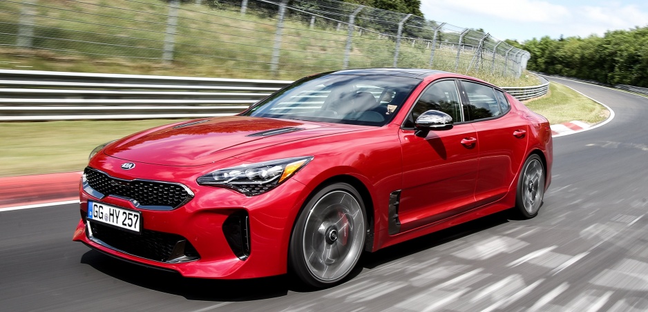 Kia Stinger zmení pohľad na značku a bude driftovať