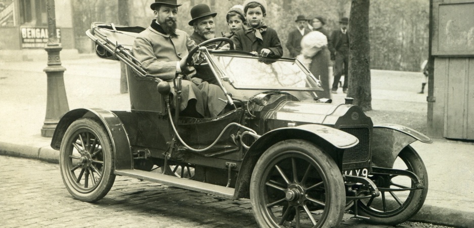 Klenot autobazáru: Boursaud z roku 1899 stále jazdí. A je na predaj!