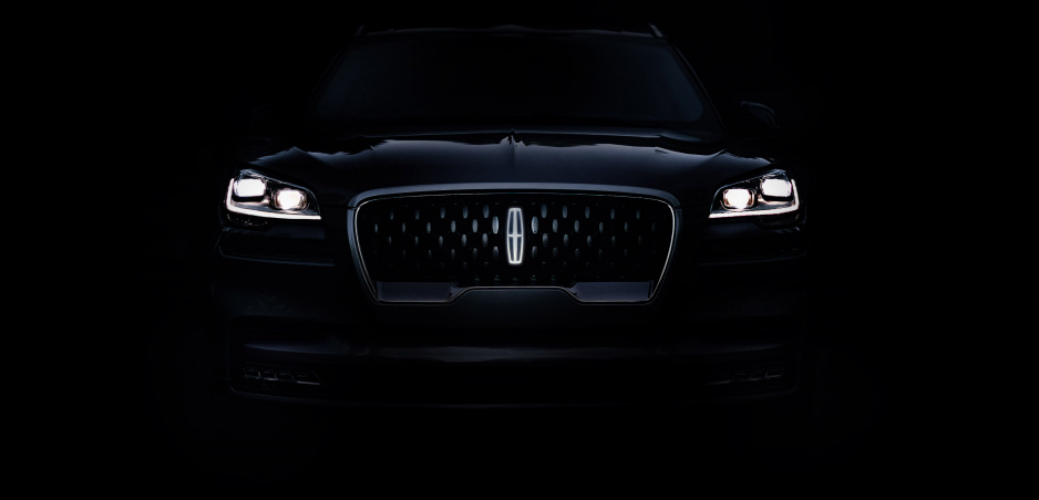 Komorné A v aute? Lincoln Aviator vás varuje tónmi z filharmónie