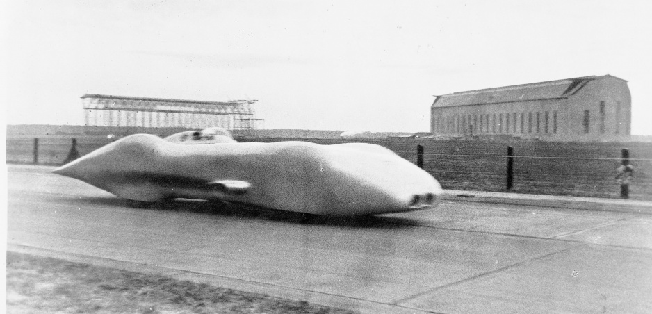 Mercedes W 125 z roku 1938 dosiahol rekordnú rýchlosť 432,7 km/h