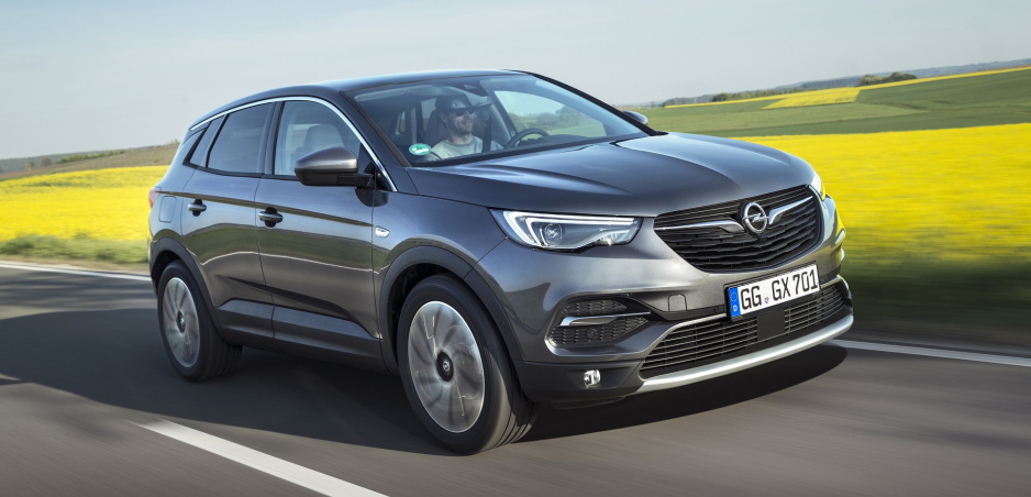 Opel Grandland X dostal nový diesel, obmedzenia vjazdu do miest sa ho nedotknú
