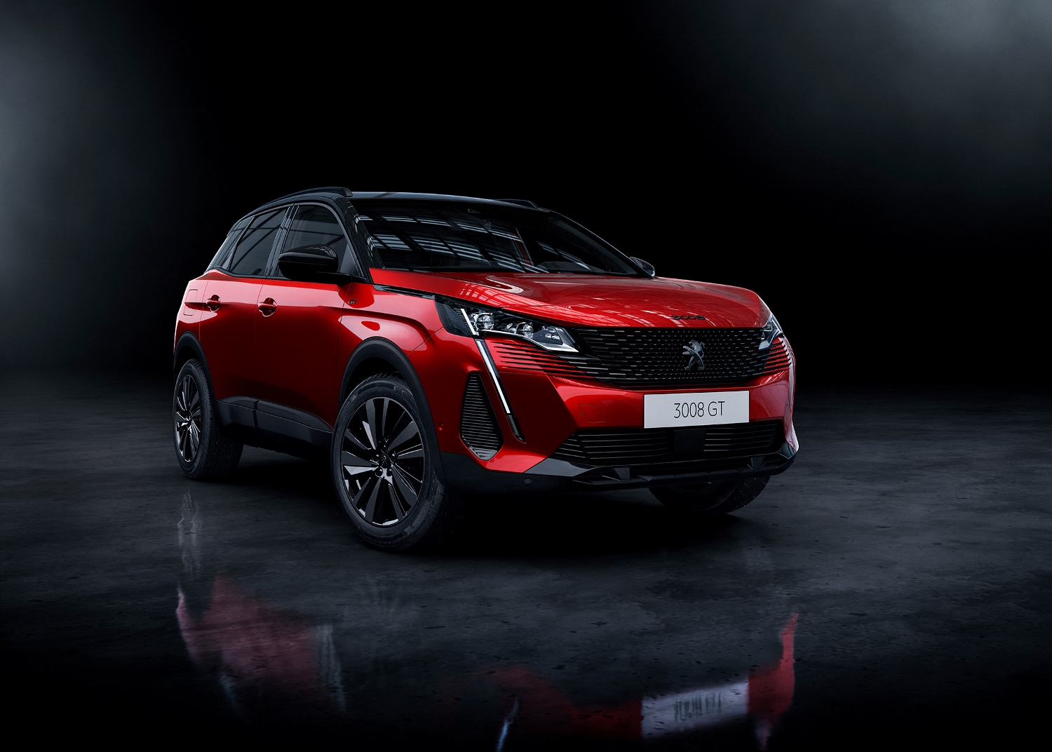 Peugeot 3008 dostal novú tvár a nočné videnie