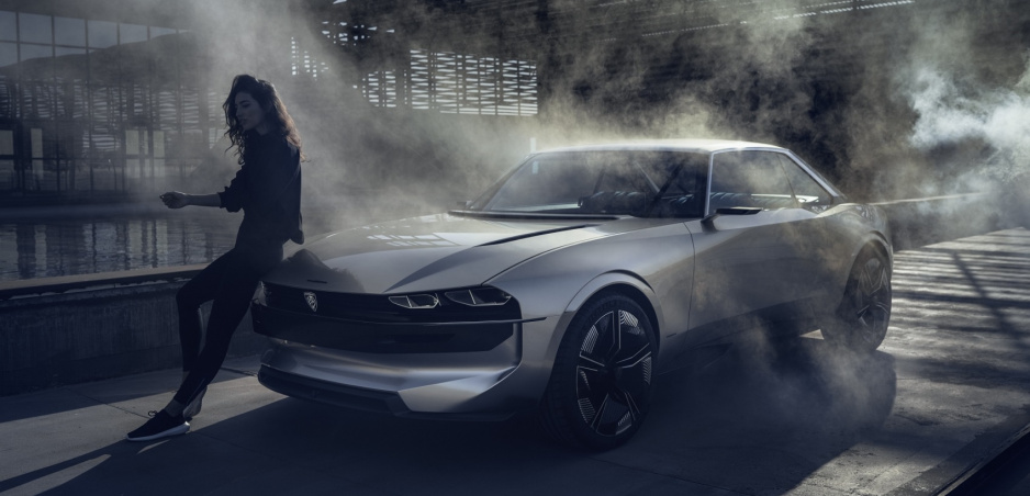 Peugeot e-Legend Concept je krásna francúzska vízia budúcnosti