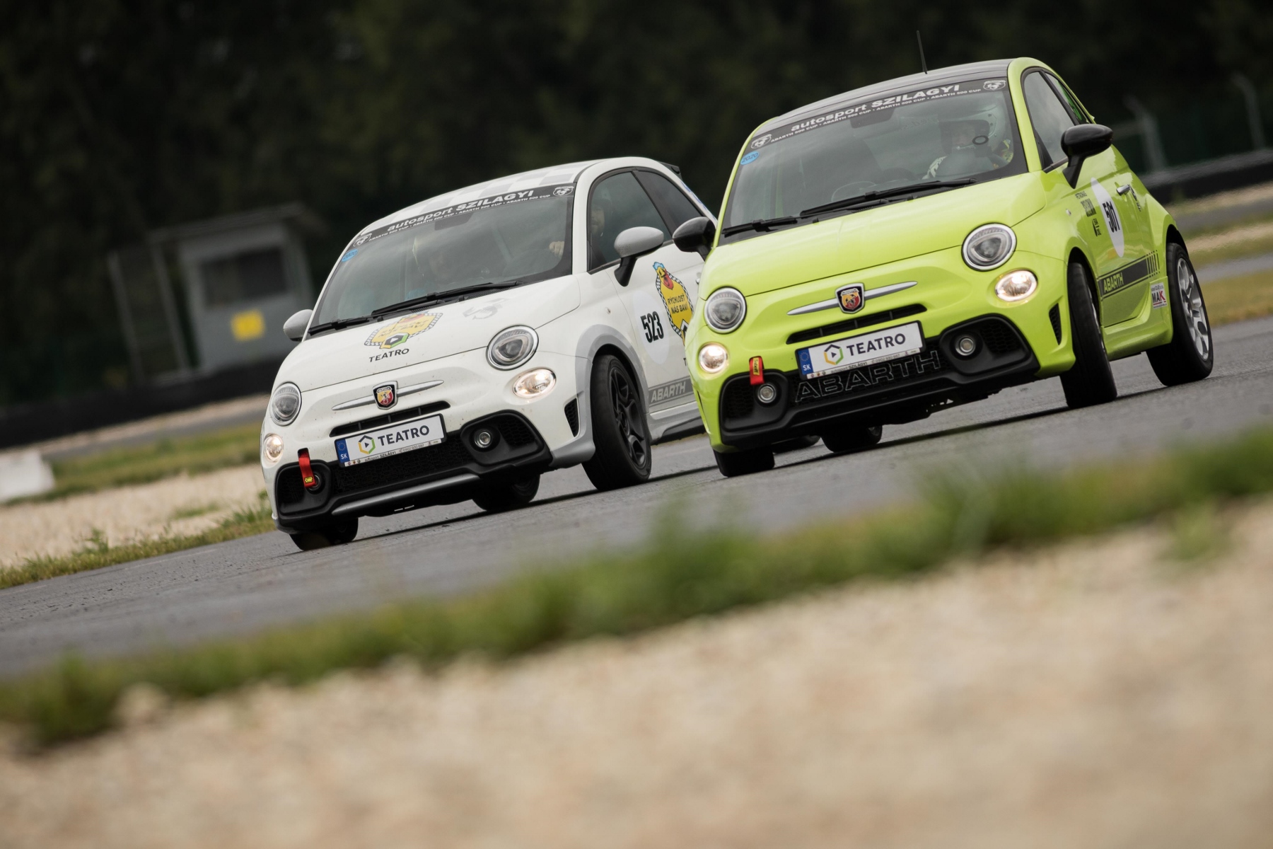 Pozrite si galériu z Abarth 500 cup na Slovakia ringu