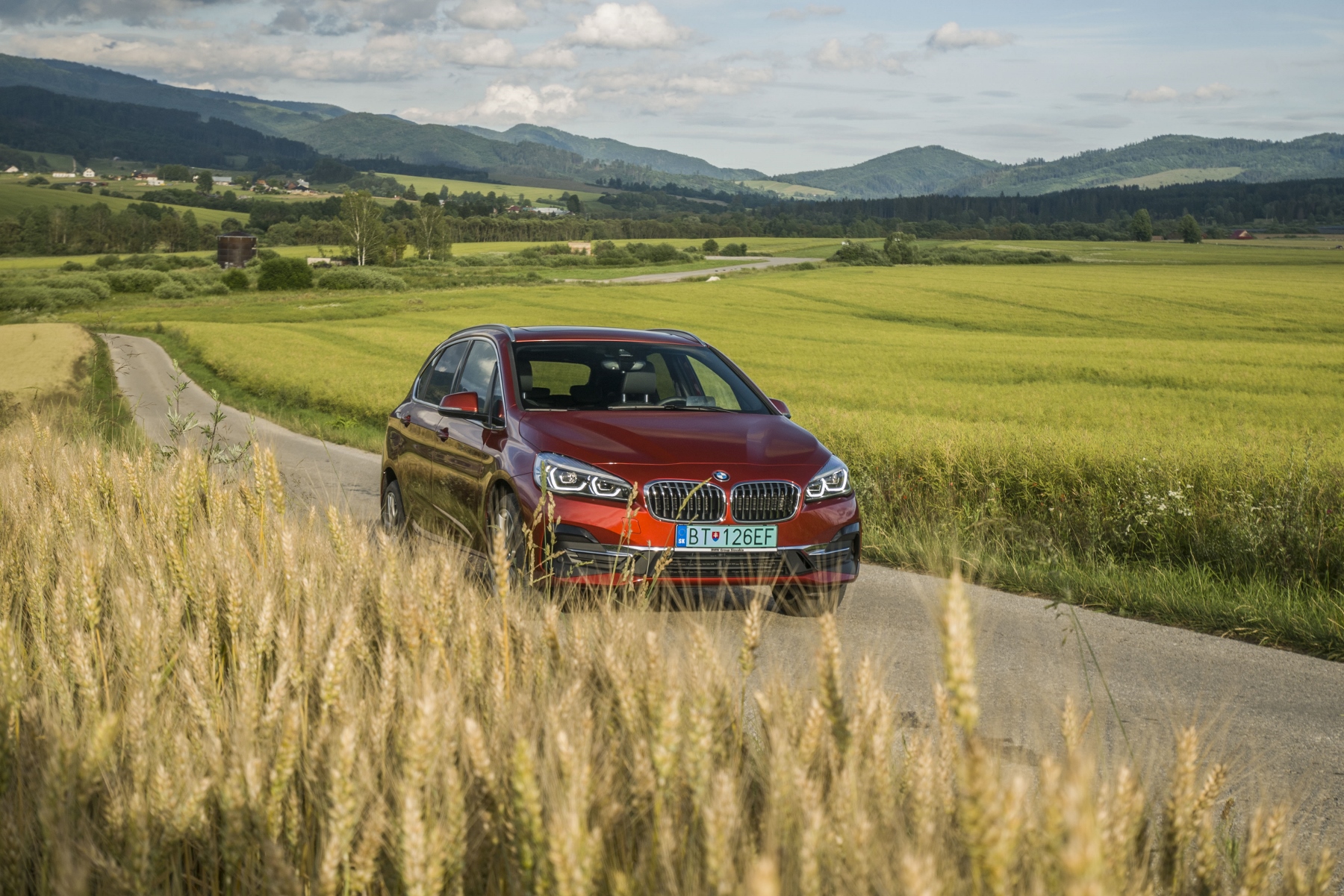 Test BMW 225 xe: Plug in hybrid nie je drahší od benzínu a nafty