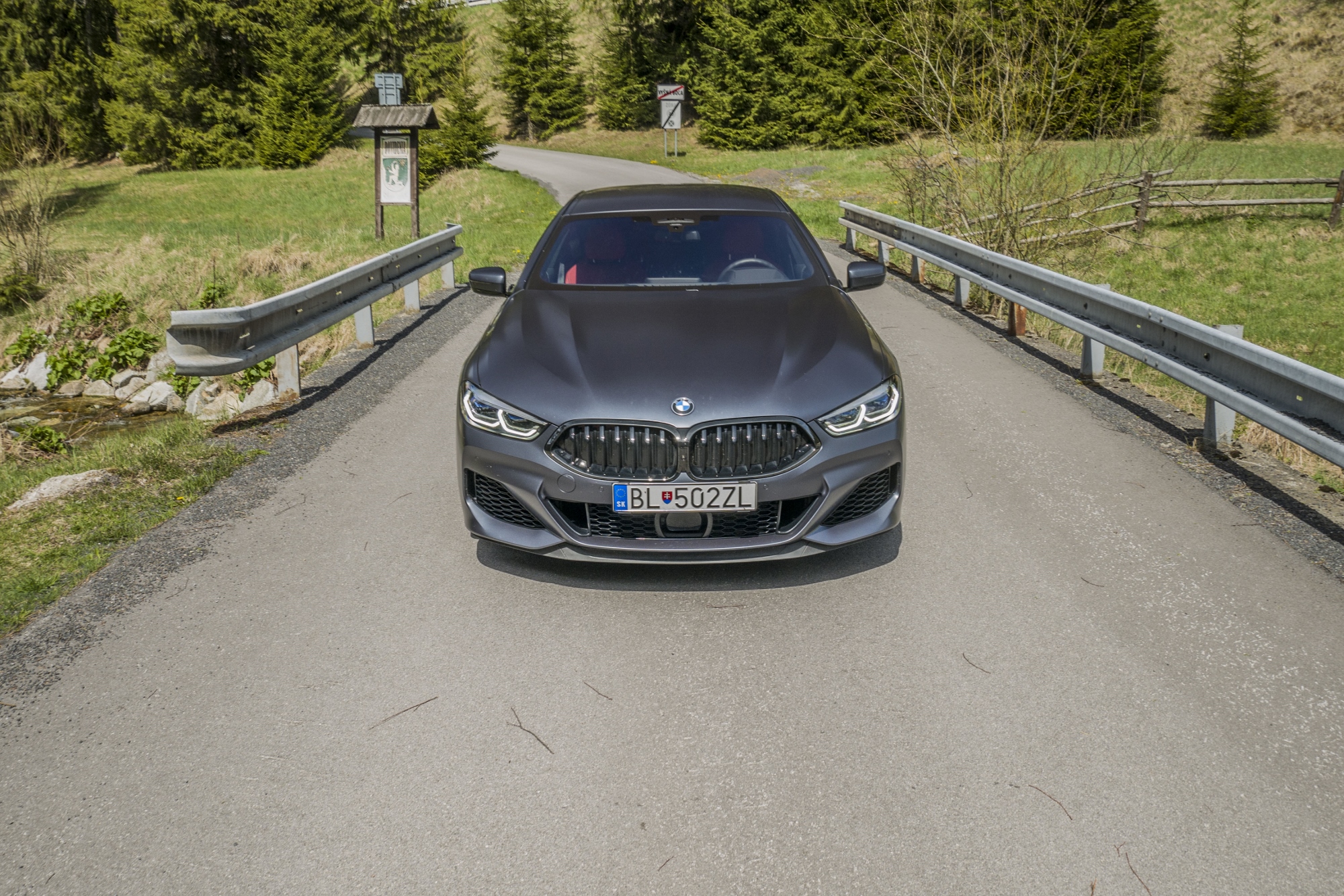 Test BMW M850i Gran Coupé: Elegantne zabalená rýchlosť na kolesách HiOIYVWViC bmw-m850i-gran-coupe-1