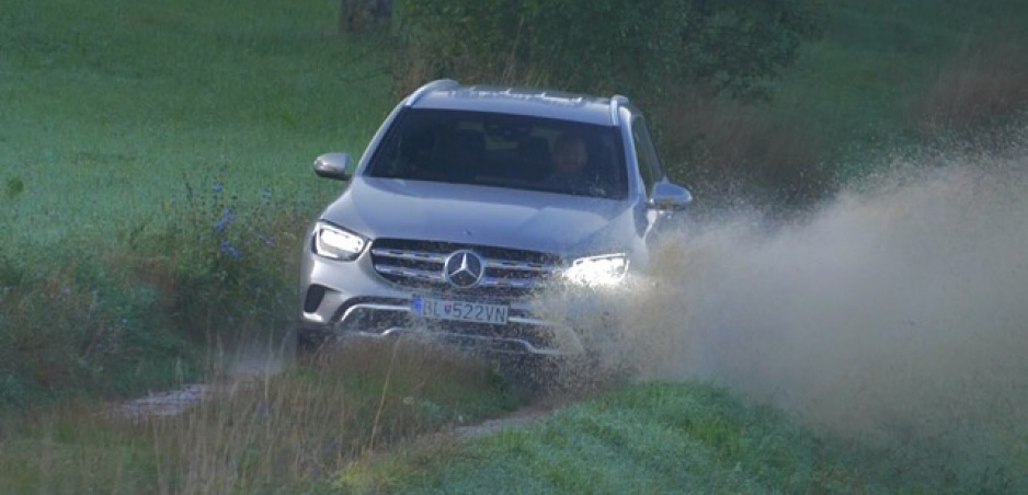 Test: Mercedes GLC musí čeliť stále lacnejšej konkurencii. Čím vyniká?