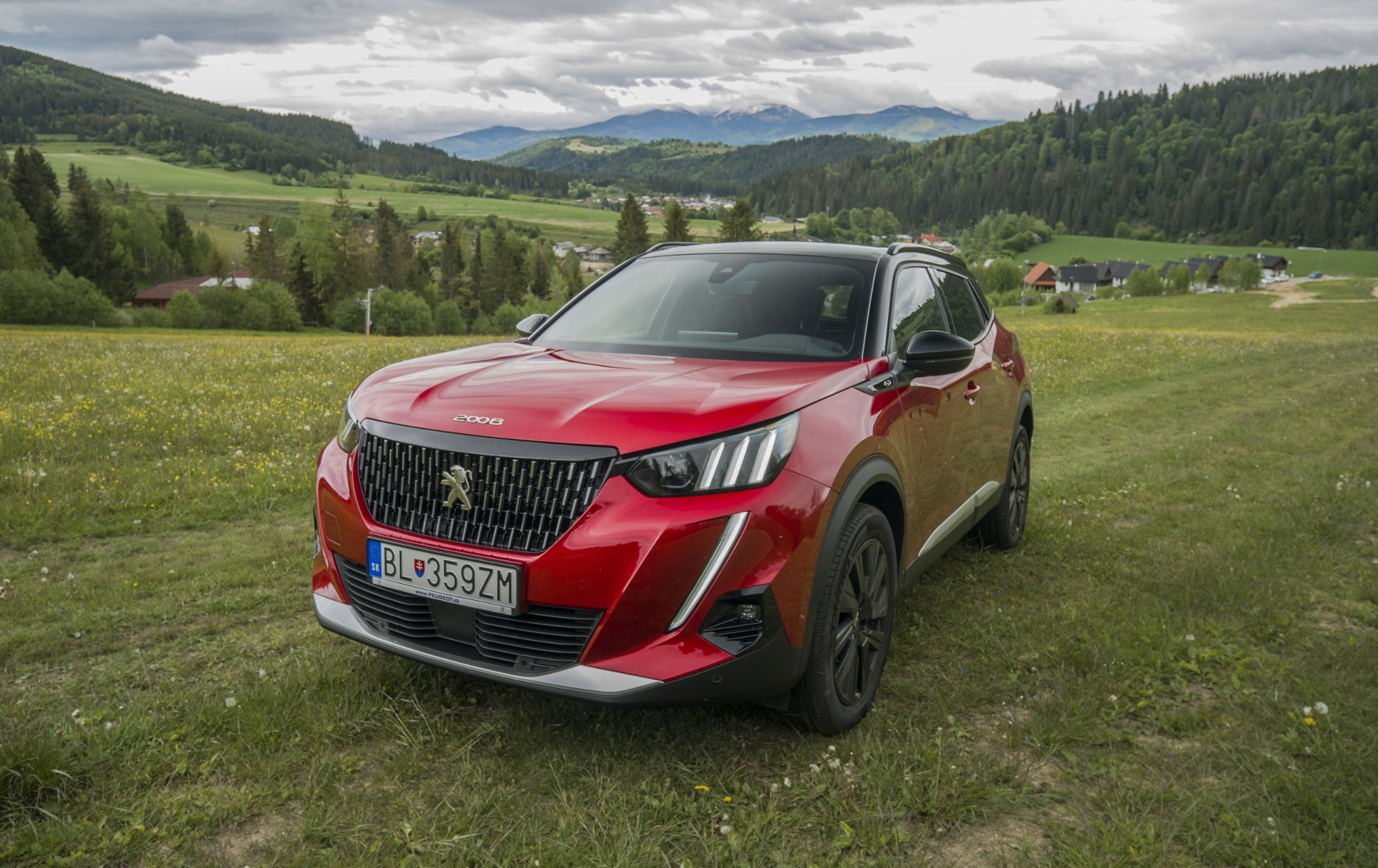 Test: Peugeot 2008 GT ohuruje silným trojvalcom a dobrou prevodovkou