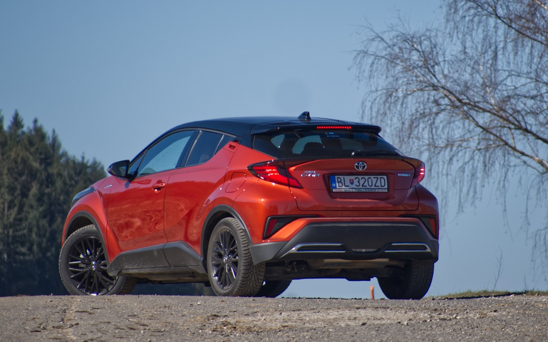 Test: Toyota C-HR získala modernizáciou poriadny výkon