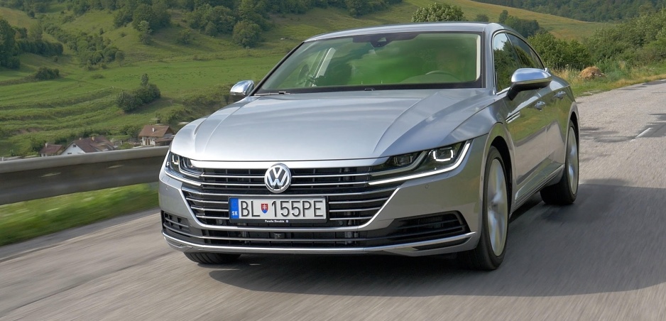 Test: Vo Volkswagene Arteon môžete zabudnút na plyn aj brzdu