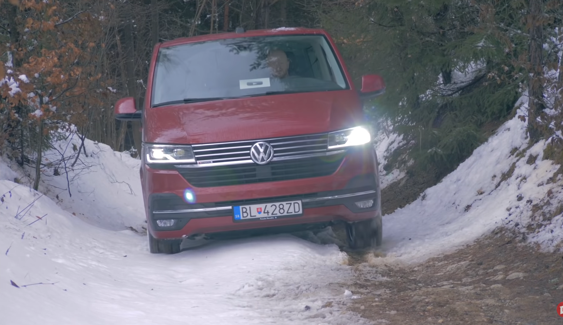 Test Volkswagen Multivan T6.1: Dve turbá a príjemnejší podvozok