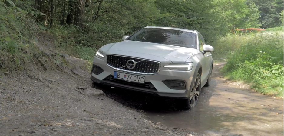 Test: Volvo V60 Cross Country sme otestovali a natočili mu krátku reklamu