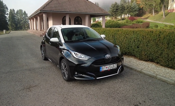 Test:  Vyskúšali sme novú Toyotu Yaris 1,5 Dynamic Force Multidrive S