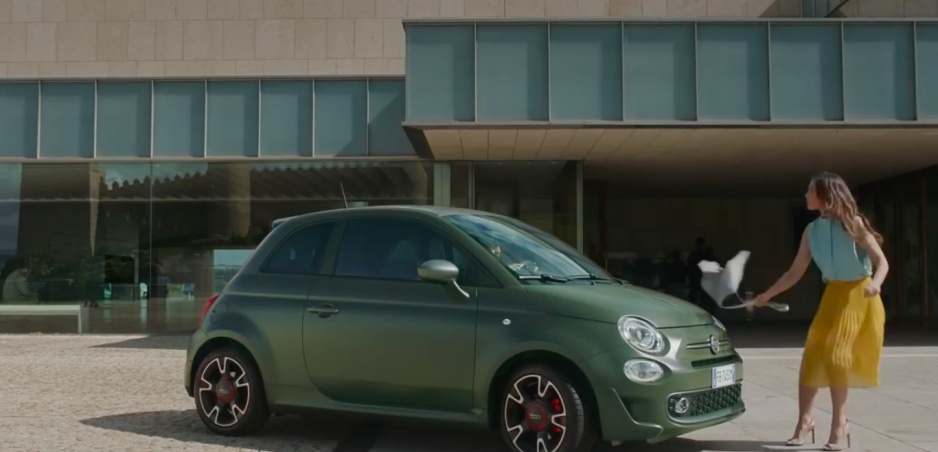 Vtipná reklama na Fiat 500: Robí si srandu z talianskych vzťahov