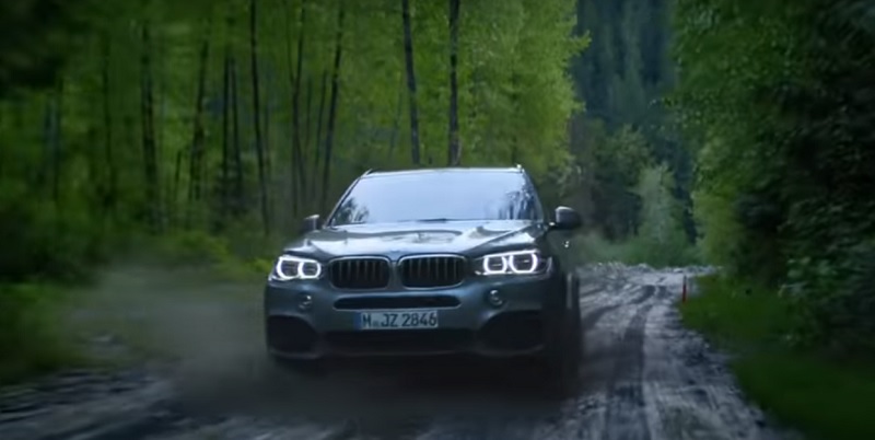 V Anglicku zakázali túto reklamu na BMW. Dôvod je bizarný