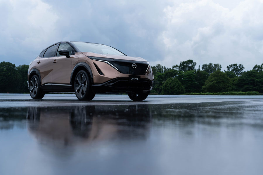 Nissan priznáva chyby: Prestarnuté modely a príliš rýchla expanzia