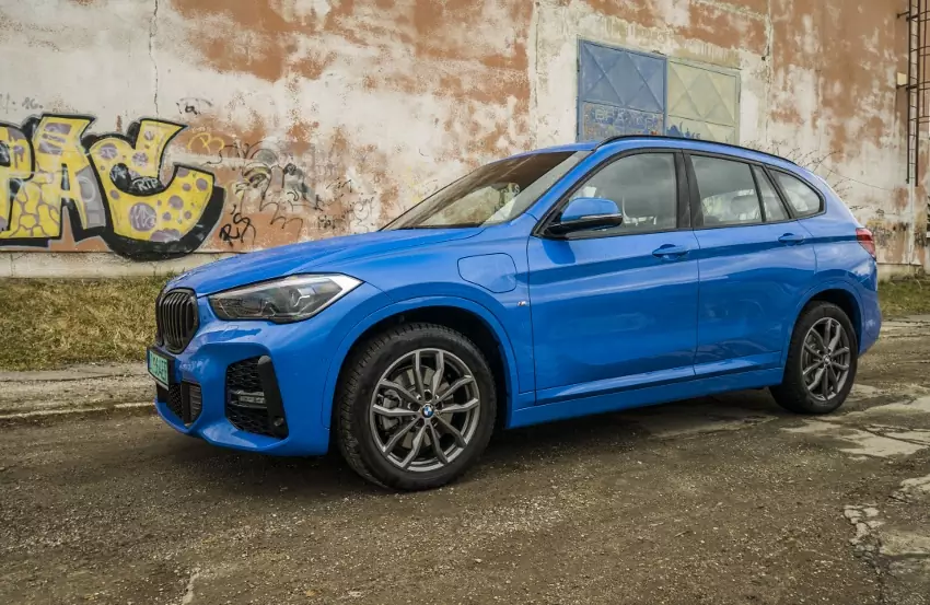 Test: BMW X1 s plug in hybridným pohonom dáva zmysel aj bez dotácie