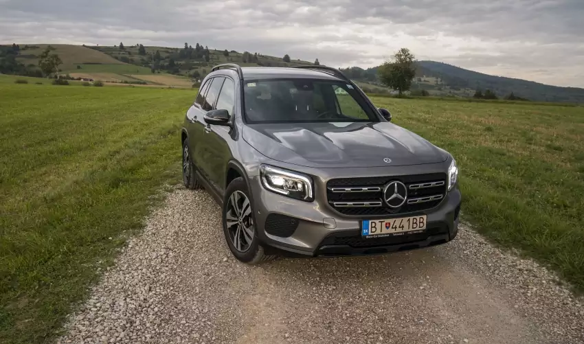 Test: Mercedes GLB 200 ponúka veľký priestor v malom balení