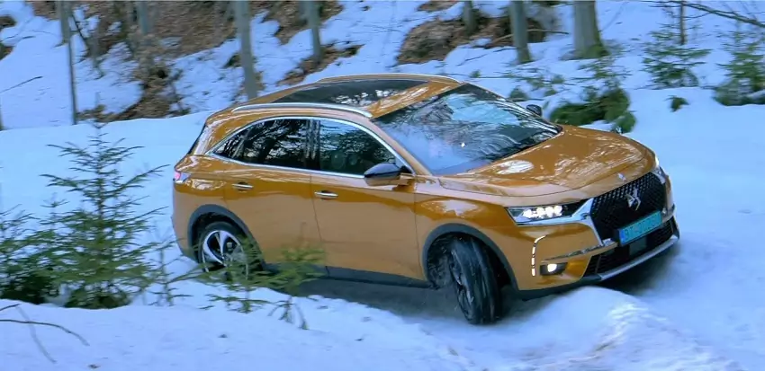 V teste DS7 Crossback E-Tense sme sa zamerali na 4x4 a nočné videnie