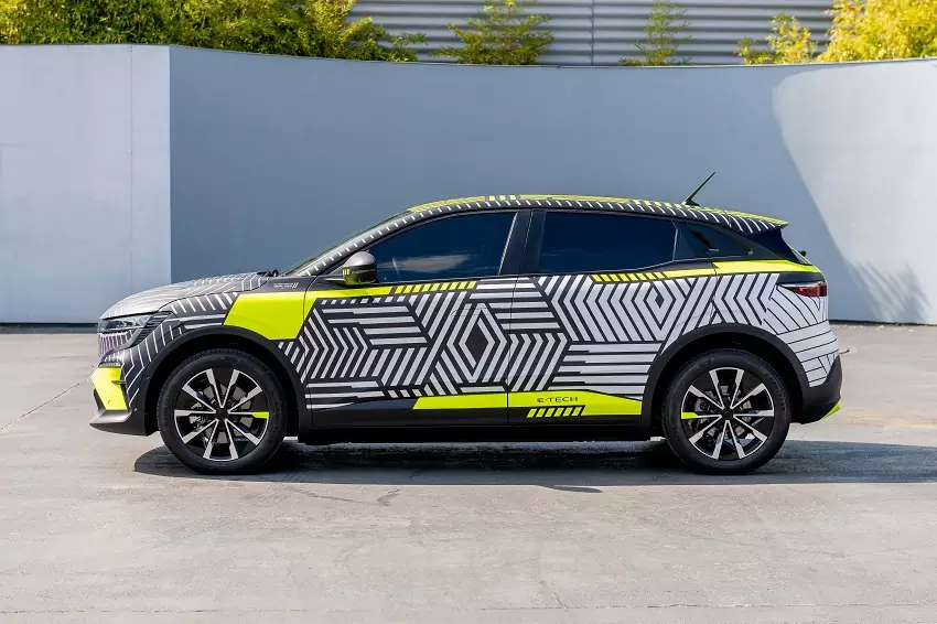 Renault ukázal prototyp elektrického MéganE