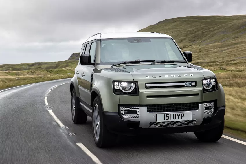 Land Rover pripravuje prototyp vodíkového Defenderu