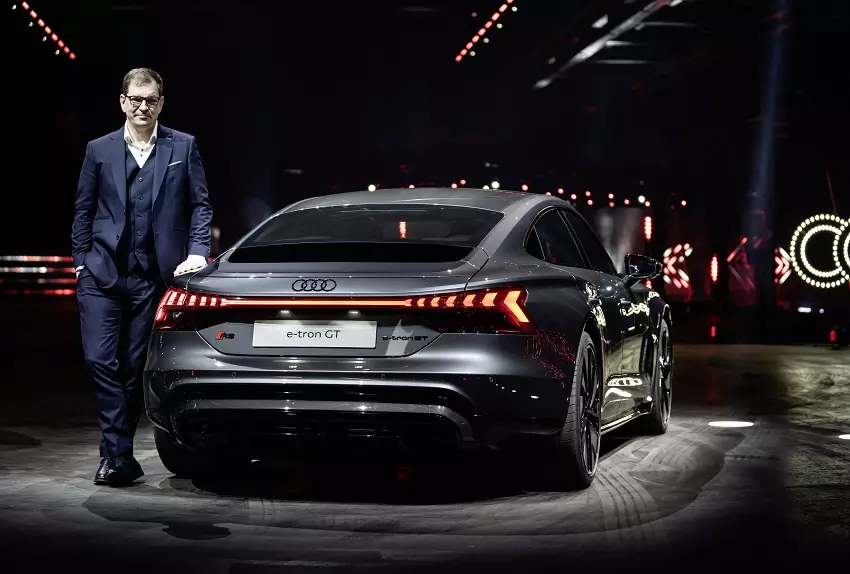 Audi uvedie svoje posledné auto so spaľovacím motorom v roku 2026