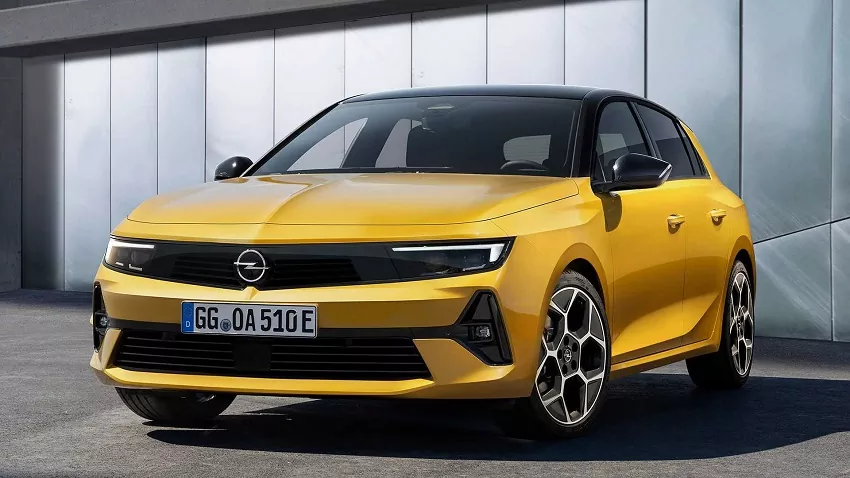 Opel Astra prichádza s novým dizajnom a technikou koncernu Stellantis
