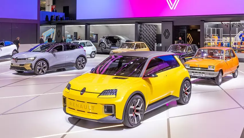 Renault 5 má byť o tretinu lacnejší od Renaultu Zoe