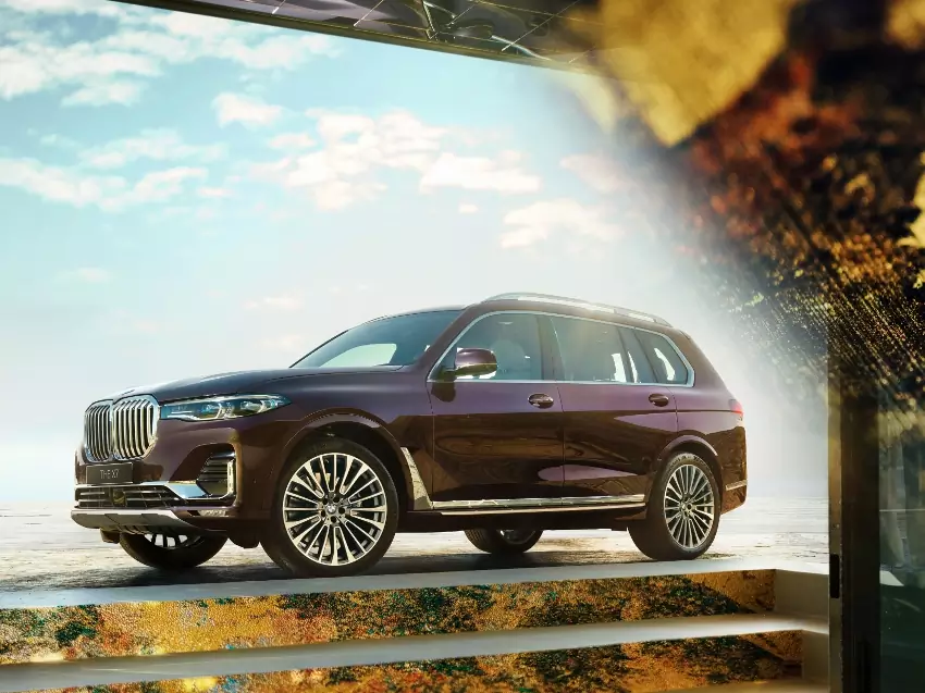 BMW X7 prichádza v špeciálnej verzii Nishijin