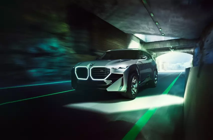 Extravagantné BMW XM predznamenáva poriadne výkonné SUV