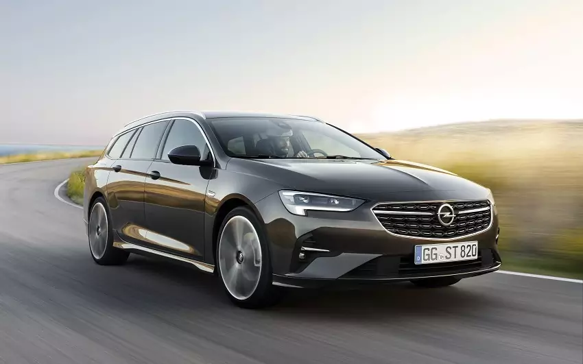 Opel Insignia sa zmení na crossover