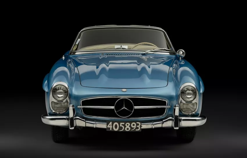 Mercedes SL Roadster legendárneho Fangia je na predaj