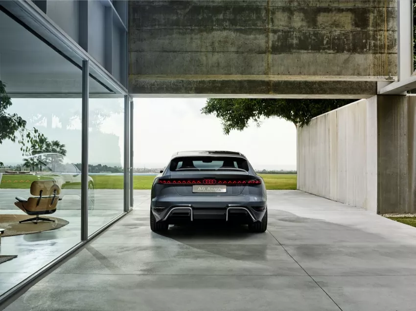 Audi A6 Avant e-tron concept (12)