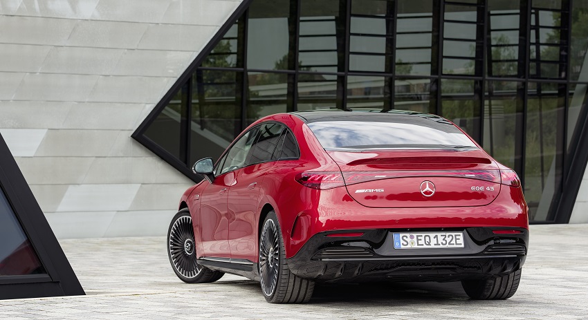 Mercedes zverejnil slovenskú cenu elektromobilu EQE