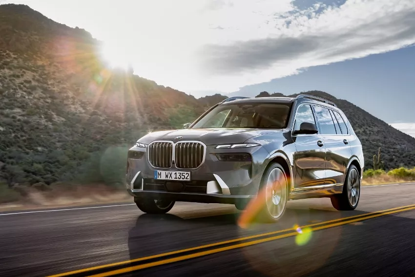 BMW X7 prešlo výraznou modernizáciou