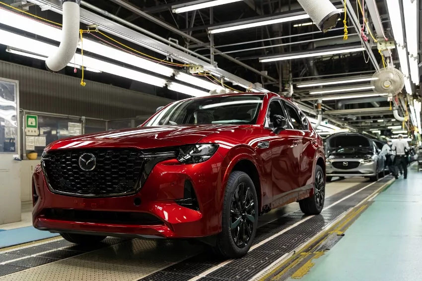 Mazda spustila výrobu CX-60. Do Európy príde o pár dní