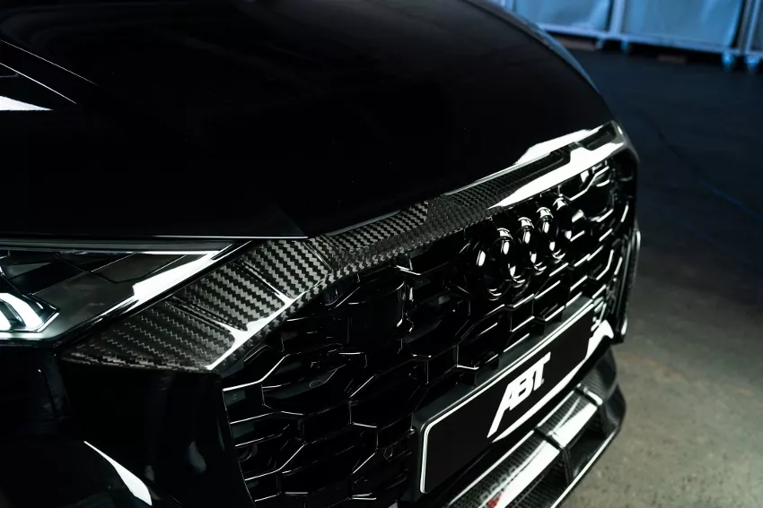Audi RSQ8 Signature Edition (27)
