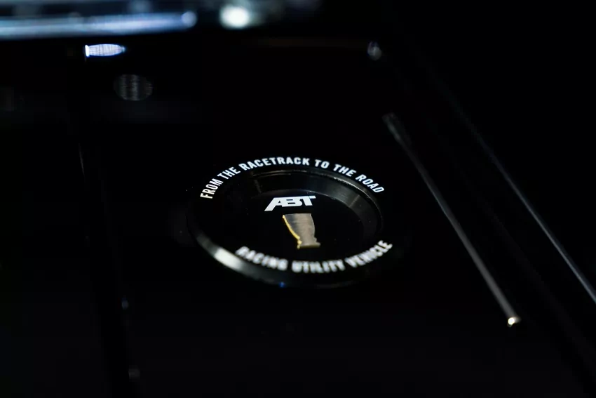 Audi RSQ8 Signature Edition (42)