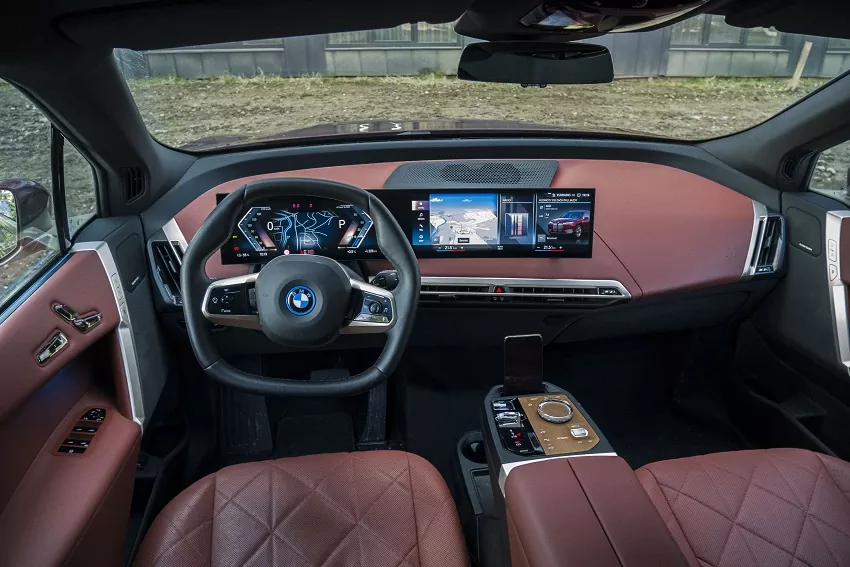 BMW: mesačné predplatné za vyhrievaný volant je realitou