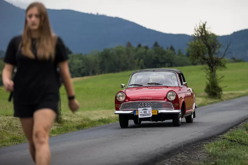 Pozvánka na jubilejný 25. ročník Beskyd Rallye (program)