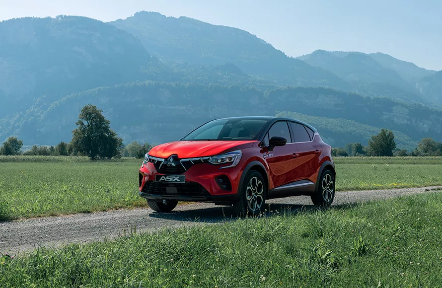 Nové Mitsubishi ASX je prezlečený Captur