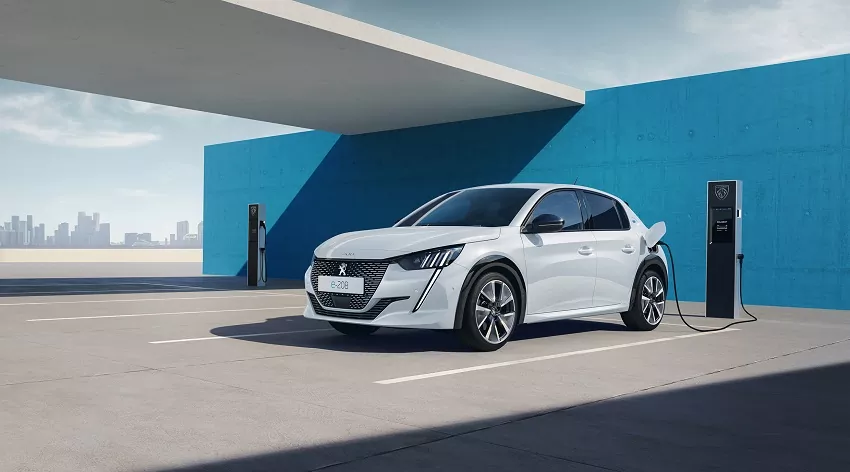 Peugeot e-208 dostane novú batériu a elektromotor