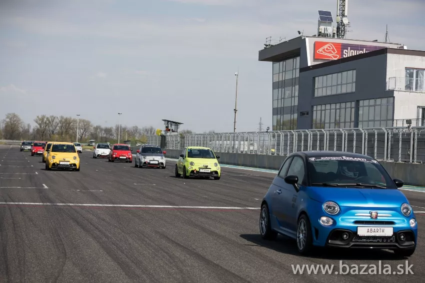 Pozrite si galériu z druhého kola ABARTH 500 CUPu na Slovakia Ringu